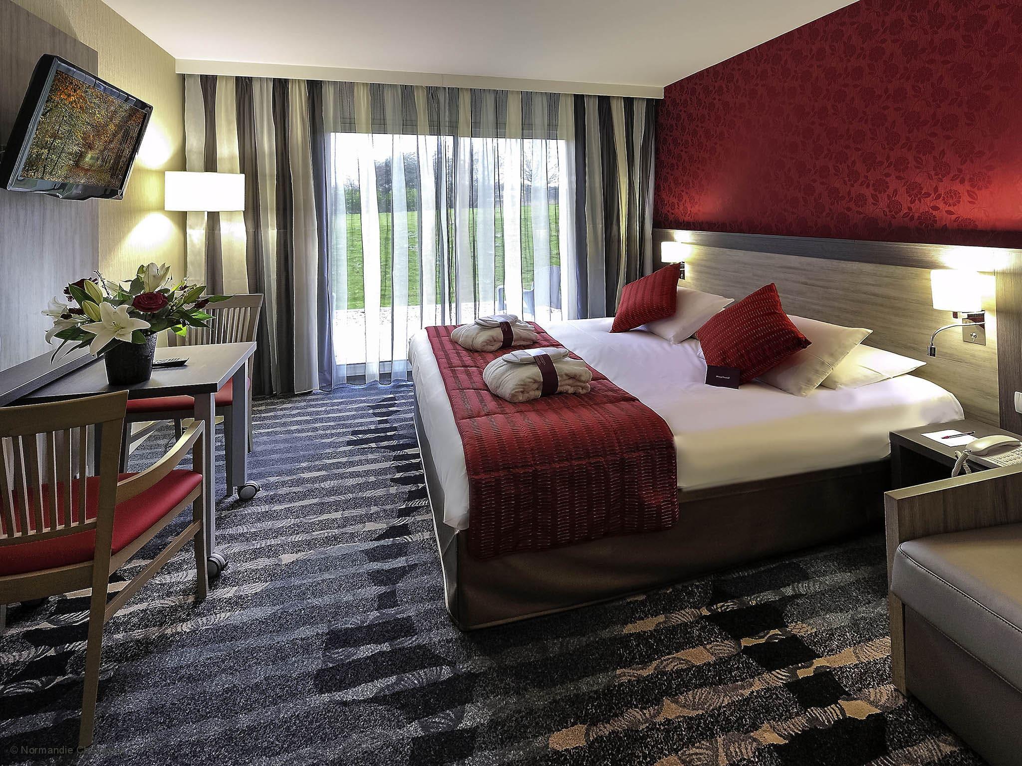 Mercure Rouen val de reuil