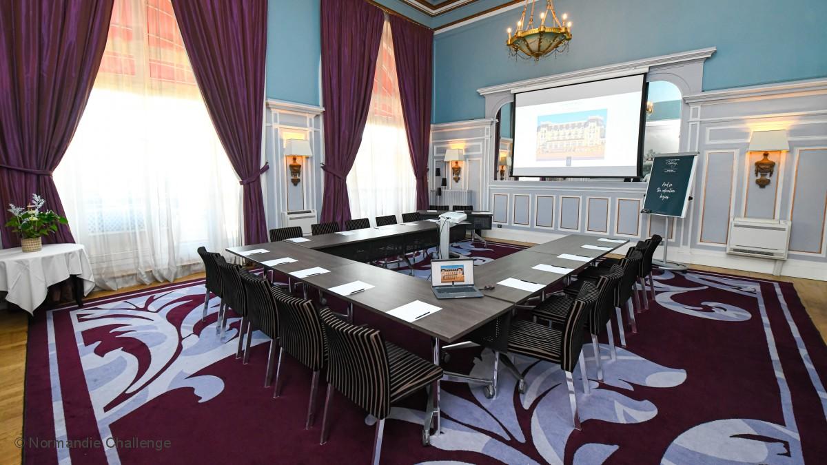 Le Grand Hôtel de Cabourg salle de sémianaire